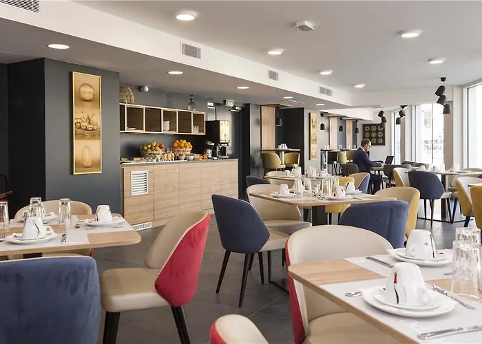 Odalys Centre Congres لو مان